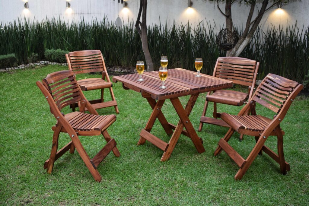 mesa de jardin de madera
