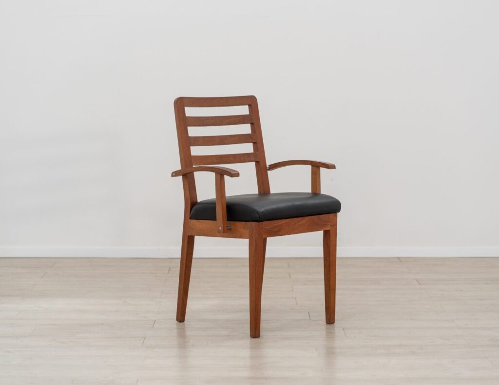sillas de madera