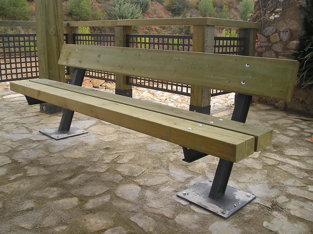Muebles de madera de pino