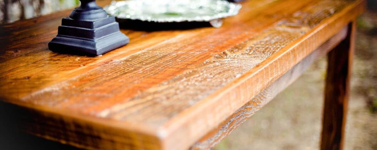 Muebles de madera rústicos