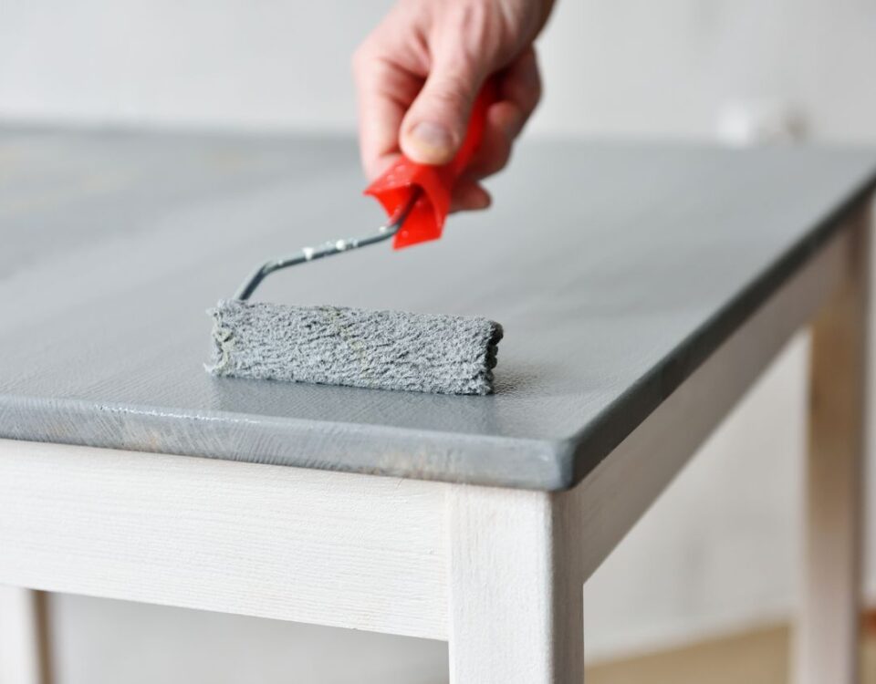 Lacar muebles de madera