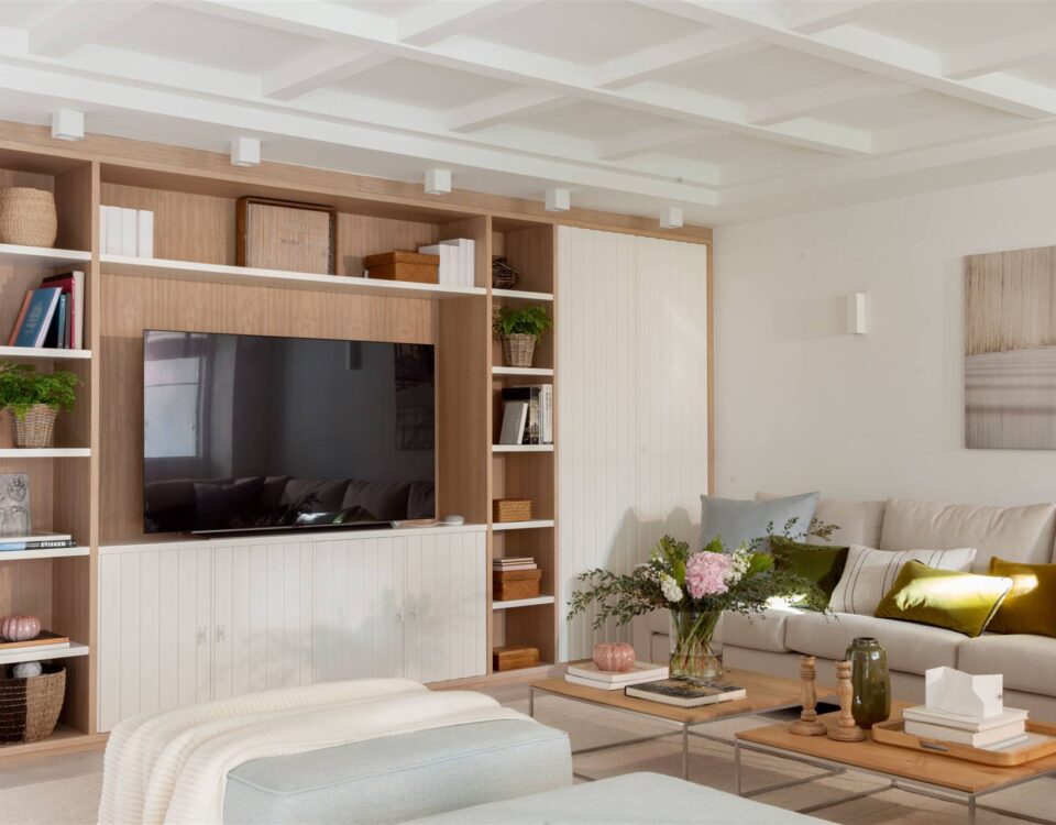 Muebles modernos en madera para sala
